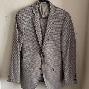 36R Tailored Men's Elegant Checkered Suit ( Blazer and Pant)